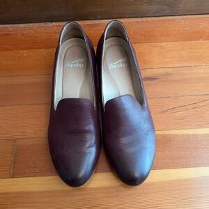 Dansko Preston Wine Colored Leather Heeled Loafer Shoe